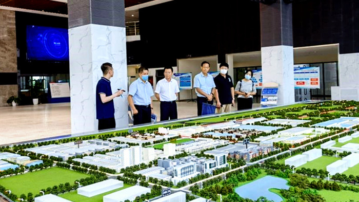 �й�����ʡί��Уݰ������AGGAME��ҵ԰���е���